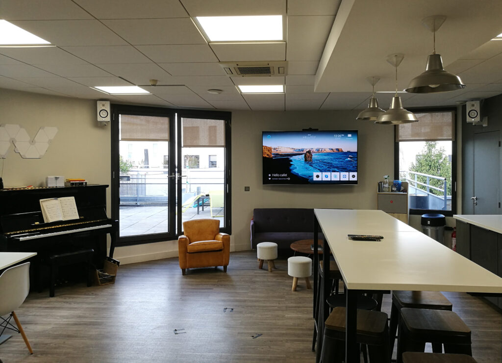 Équipement audiovisuel · Entreprise — réalisation I-TV
